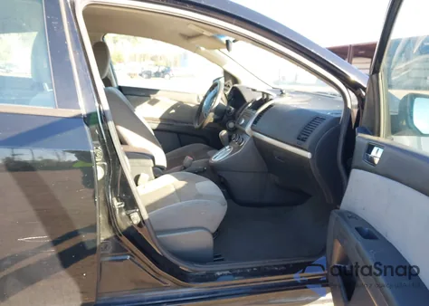 2011 Nissan Sentra 2.0Sr z USA, uszkodzony, nr VIN 3N1AB6AP4BL621103